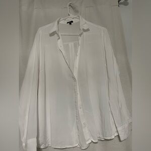 Express portion Crisp White bottom down Shirt Size L